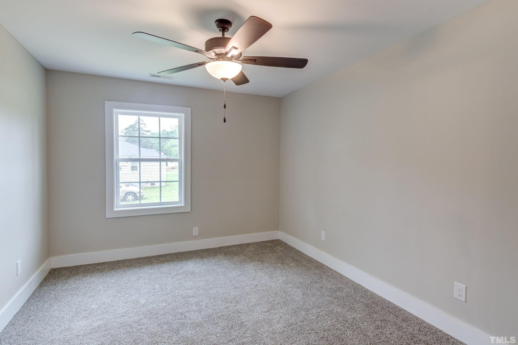205 Allen St Four Oaks, NC 27524