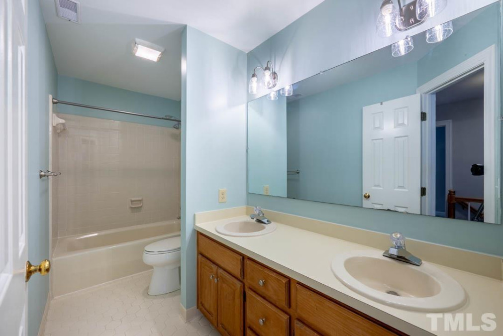 1156 Belfair Way Chapel Hill, NC 27517