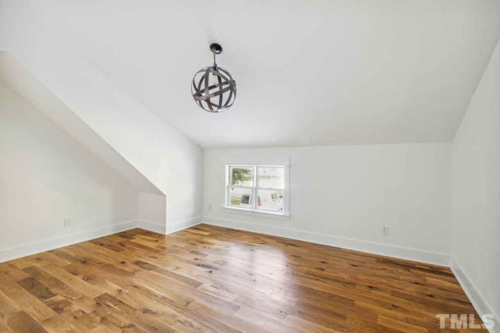 406 Hillsborough Rd Carrboro, NC 27510