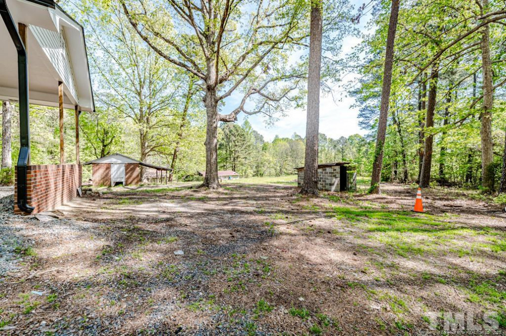 4930 Colon Rd, Sanford, NC 27330 Raleigh Realty