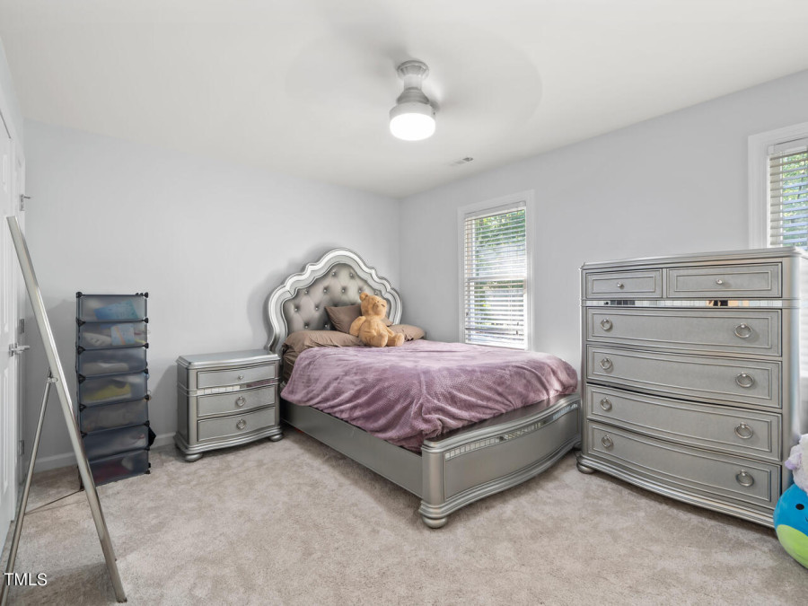 8628 Seagate Dr Raleigh, NC 27615