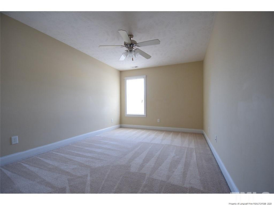 909 Cora Lee Dr Fayetteville, NC 28303