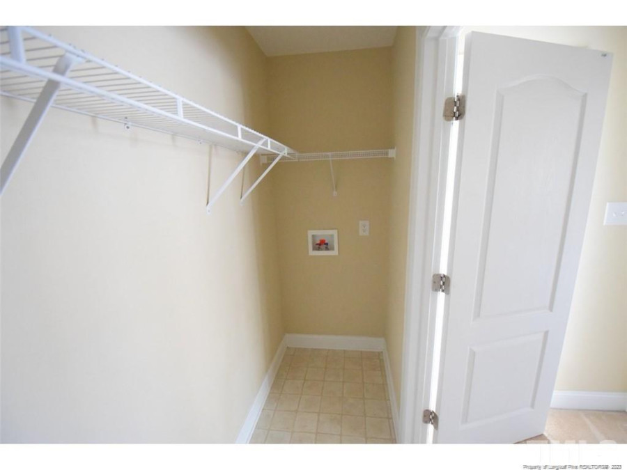 909 Cora Lee Dr Fayetteville, NC 28303