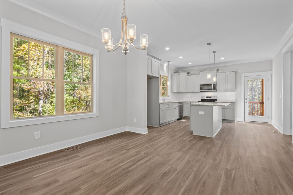 379 North Farm Dr Clayton, NC 27527