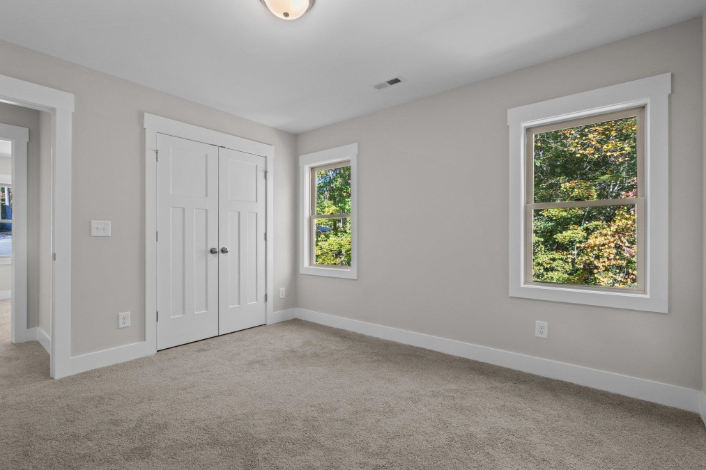 379 North Farm Dr Clayton, NC 27527