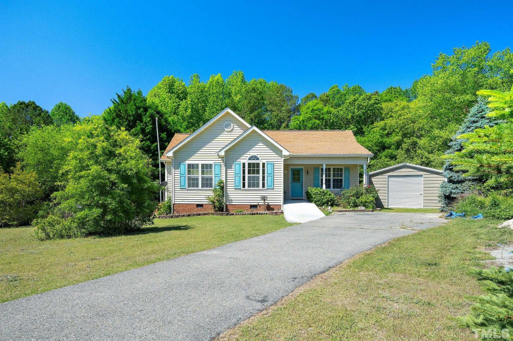 5700 Stone Crystal Dr, Fuquay Varina, NC 27526 Raleigh Realty