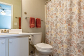 924 Homestead Park Dr Apex, NC 27502
