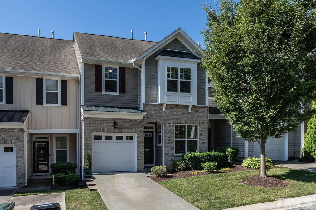 Mulberry park discount townhomes raleigh nc