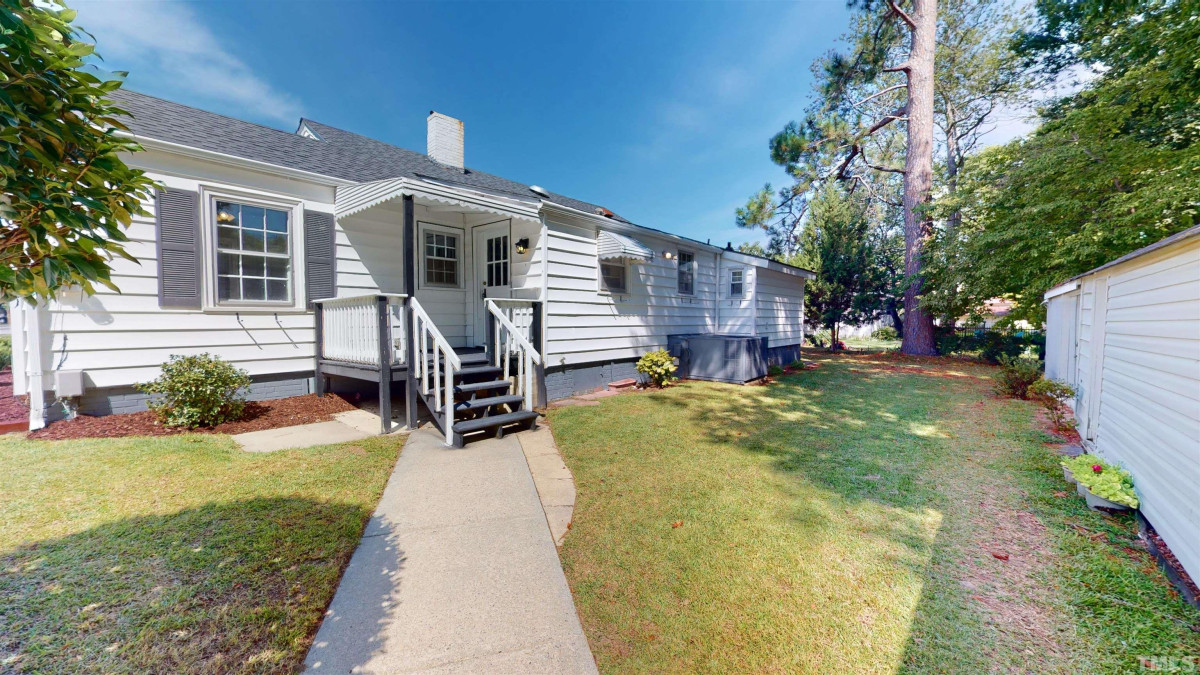 500 Main St Four Oaks, NC 27524