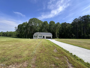 210 Bushel Ln Willow Springs, NC 27592