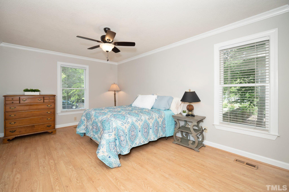 503 Pinewood Dr, Apex, NC 27502 Raleigh Realty