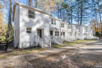 212 Peartree Ln Raleigh, NC 27610