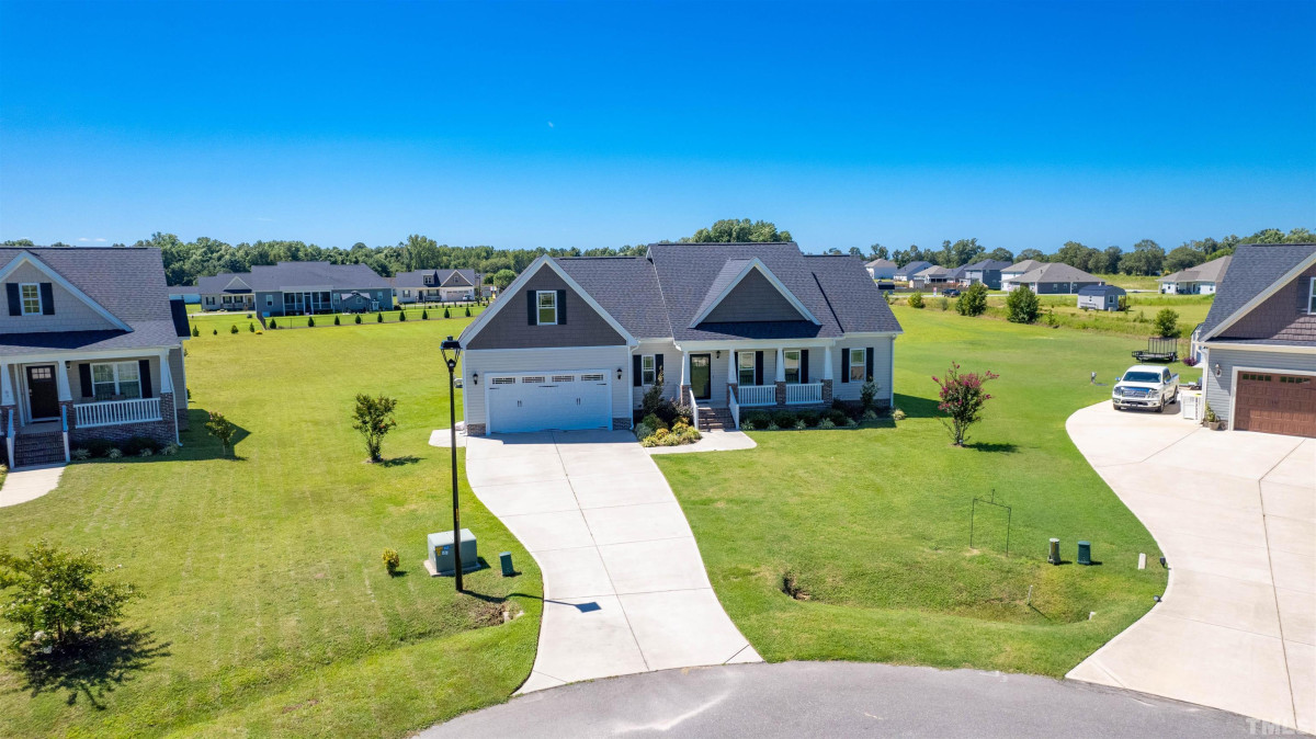 93 Yurman Ln Smithfield, NC 27577