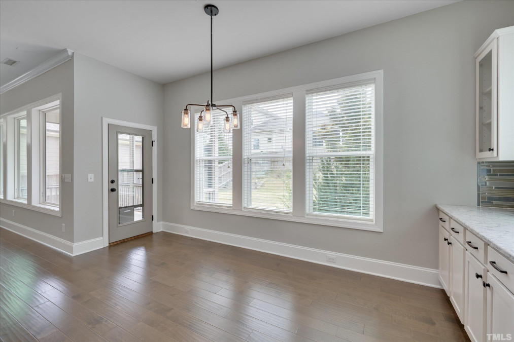 239 Old Piedmont Cir Chapel Hill, NC 27516