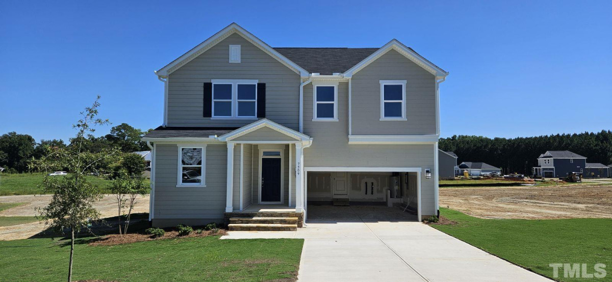 7509 Frasier Fir Pl Willow Springs, NC 27592