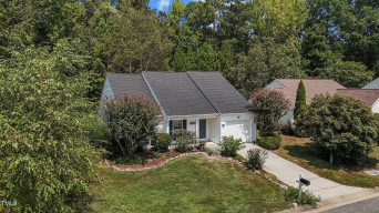 5235 Mallard Grove Dr Raleigh, NC 27616