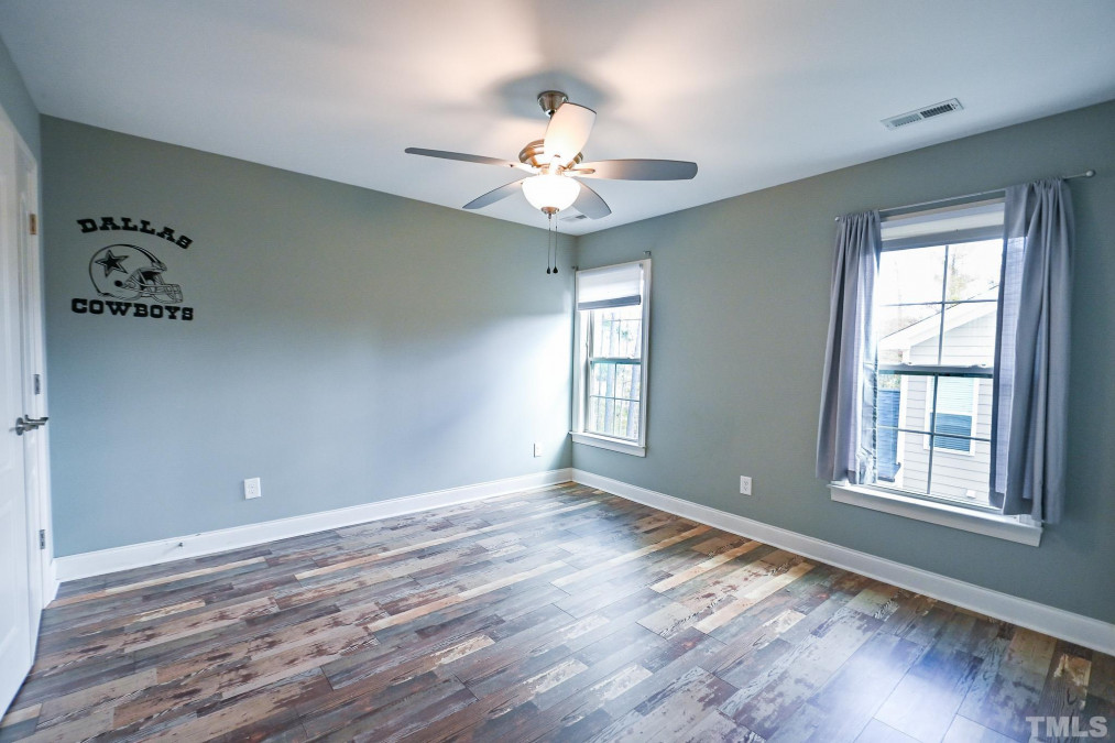 610 Glenmere Dr, Knightdale, NC 27545 Raleigh Realty