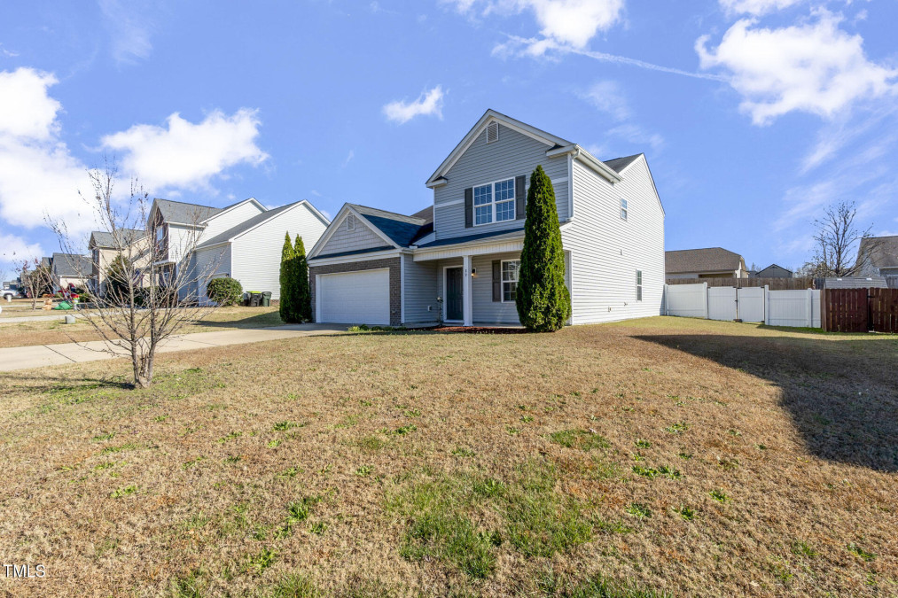 89 Botanical Ct Bunnlevel, NC 28323