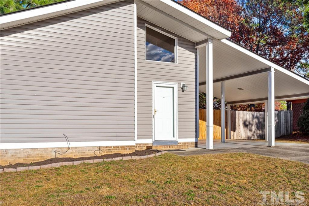 5737 Mcdougal Dr, Fayetteville, NC 28304 Raleigh Realty