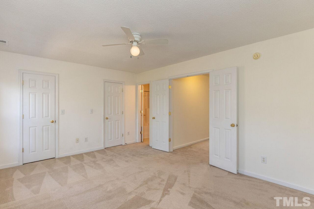 954 Cinnamon Dr Durham, NC 27713