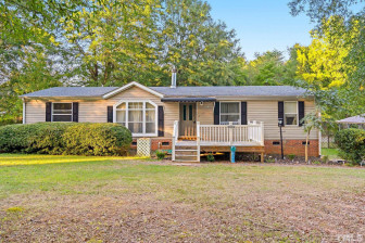 2435 Manley Trl Burlington, NC 27217