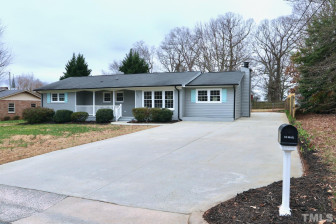705 Shawnee Dr Burlington, NC 27215