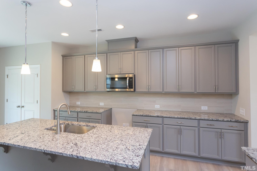 1418 Maplewood Dr Durham, NC 27704