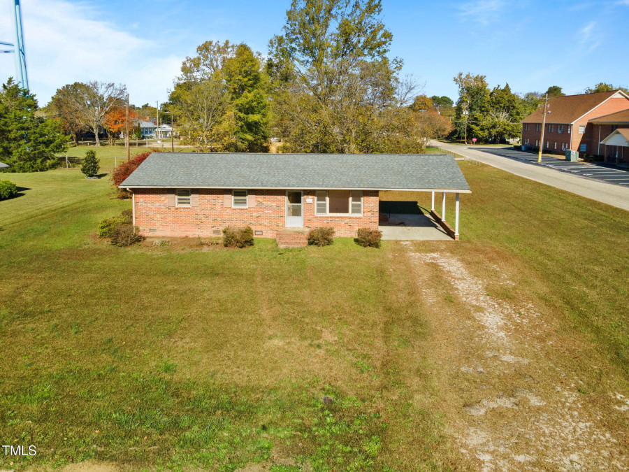 200 B St Erwin, NC 28339