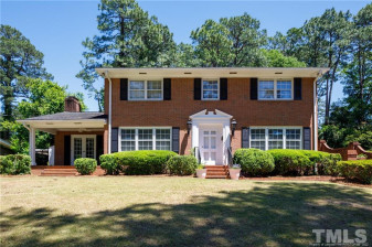 1443 Pine Valley Loop Fayetteville, NC 28305