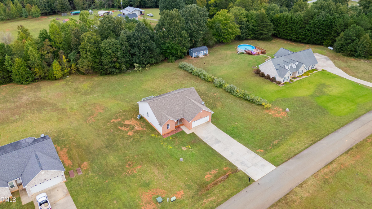 7249 Union Camp Dr Snow Camp, NC 27349