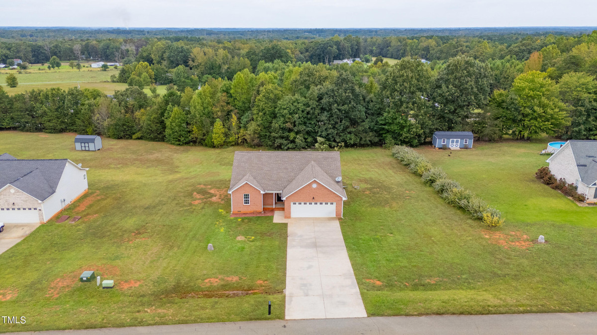 7249 Union Camp Dr Snow Camp, NC 27349