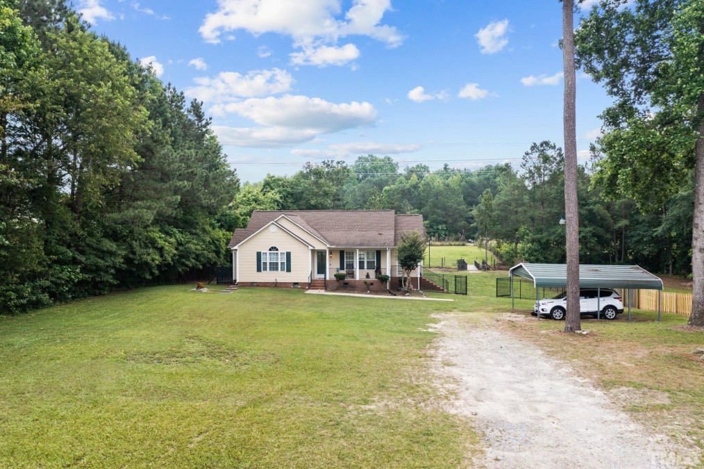 131 Christine Dr Garner, NC 27529