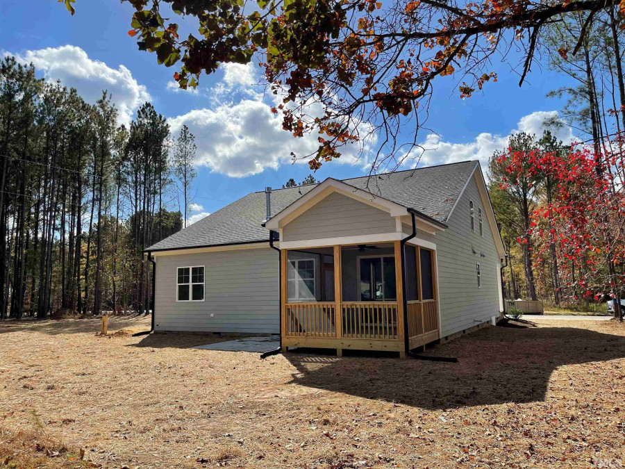 15 Arbor Dr Youngsville, NC 27596