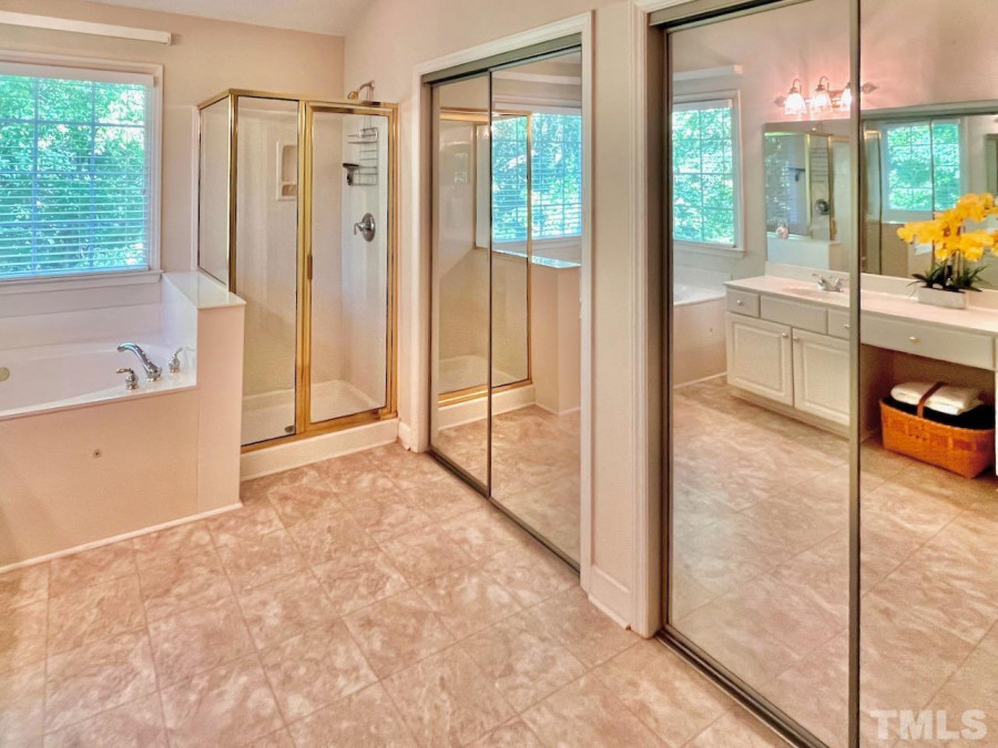 109 New Bingham Ct Cary, NC 27513