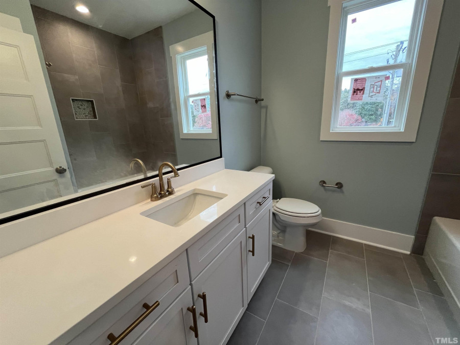10 Carnation Rd Youngsville, NC 27596