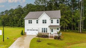 59 Back Gate Ct Clayton, NC 27527