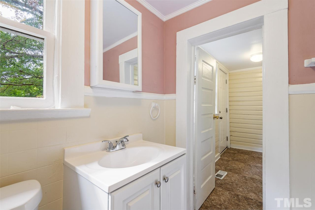 307 Driver St Durham, NC 27703