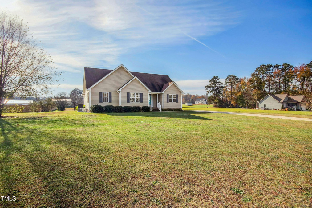 7093 Wheatfield Rd Spring Hope, NC 27882