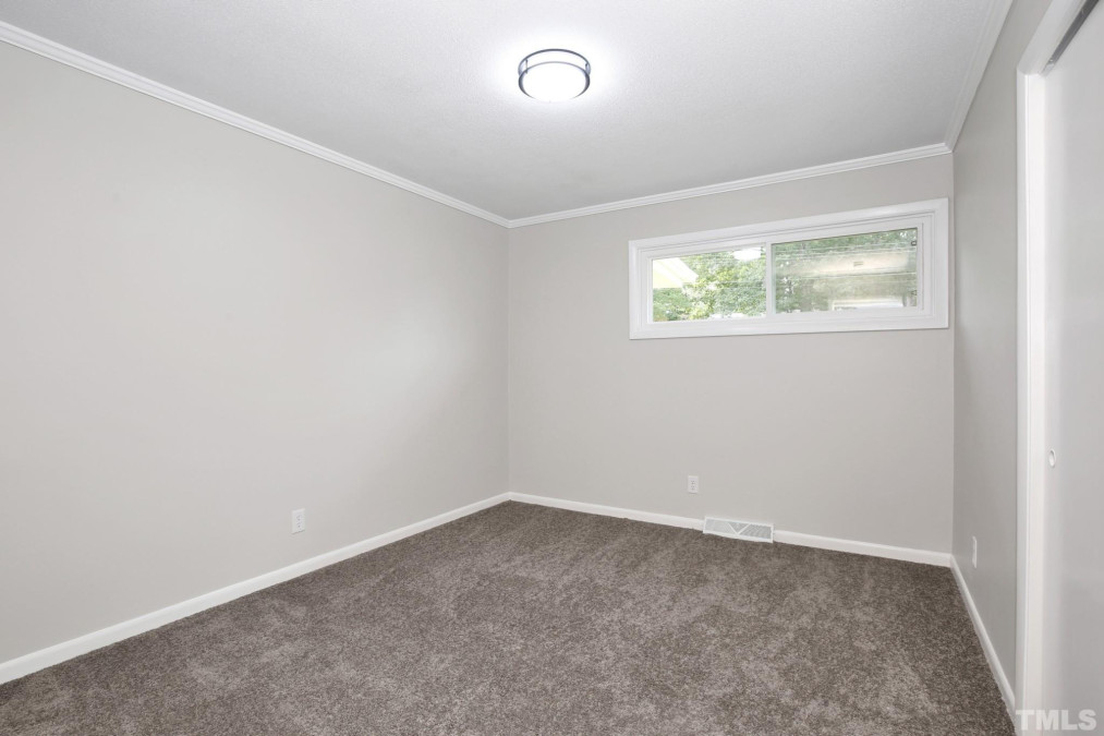 2931 Cameron Sanford, NC 27332
