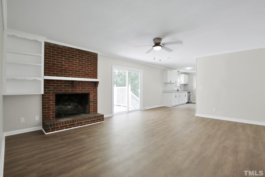 2931 Cameron Sanford, NC 27332