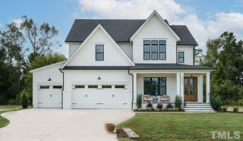 932 Lily Claire Ln Fuquay Varina, NC 27526