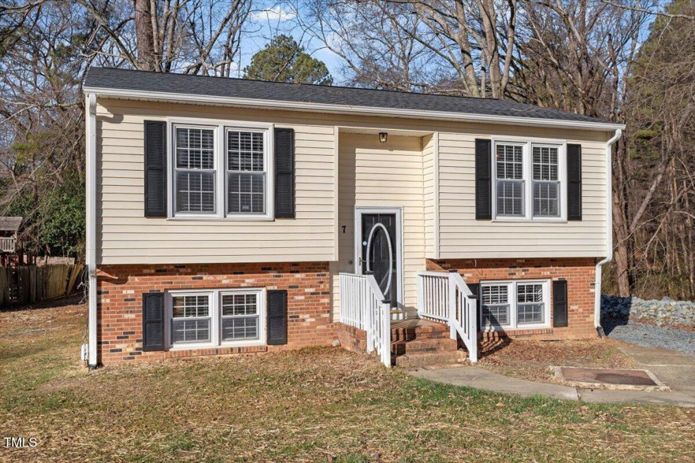 7 Misty Creek Ct Durham, NC 27705
