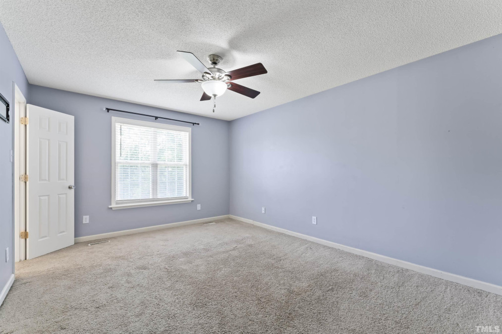 115 Danbury Ct Willow Springs, NC 27592