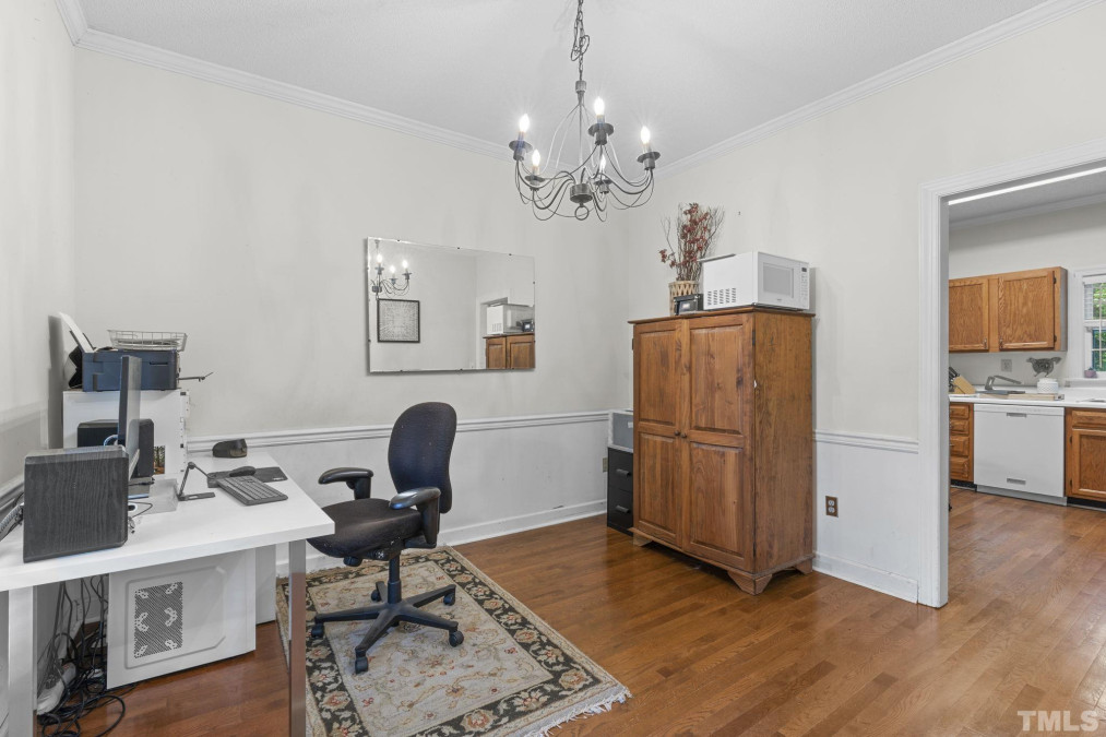 111 Wethersfield Dr Cary, NC 27513