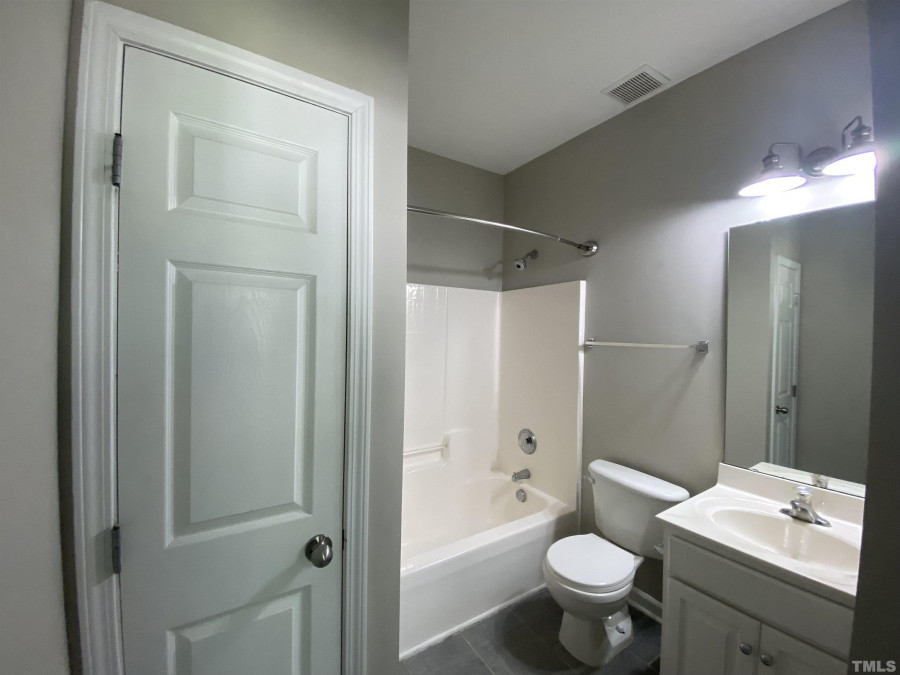 9504 Dumas Ct Wake Forest, NC 27587