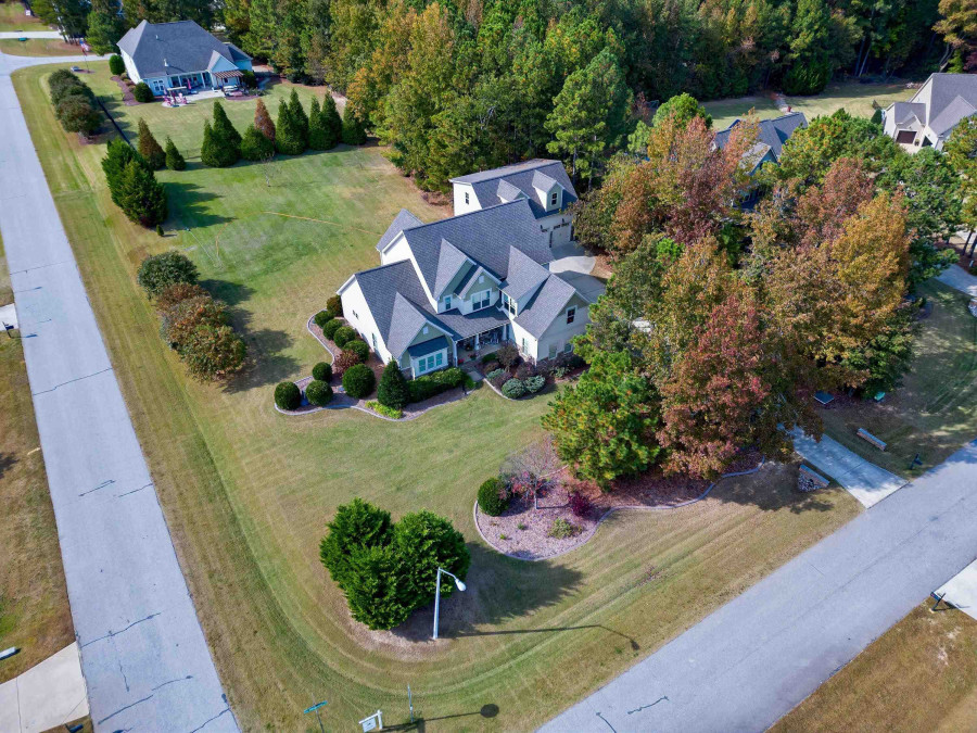 4601 Alhambra Holly Springs, NC 27540