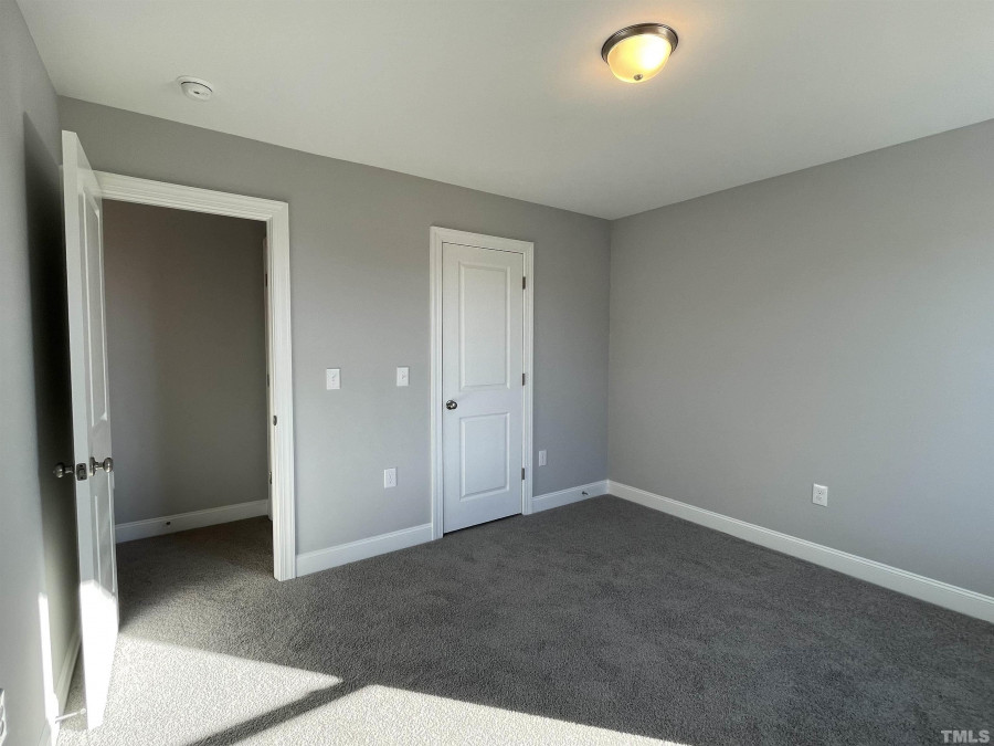 122 Wolf Ridge Ct Willow Springs, NC 27592