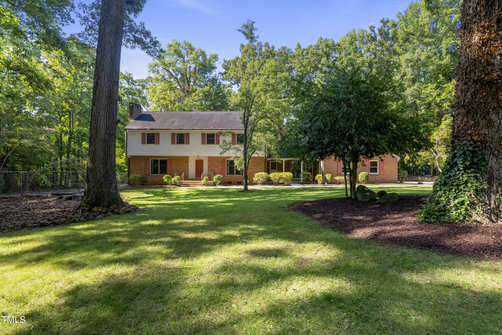 523 Glendale St Siler City, NC 27344