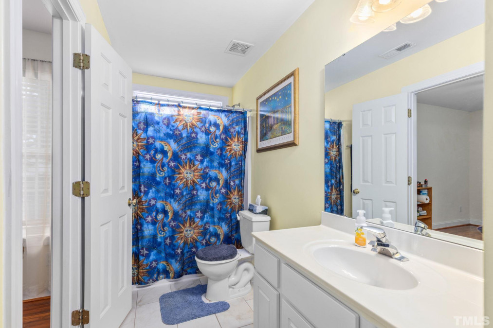 212 Braxton Village Way, Holly Springs, NC 27540 Raleigh Realty