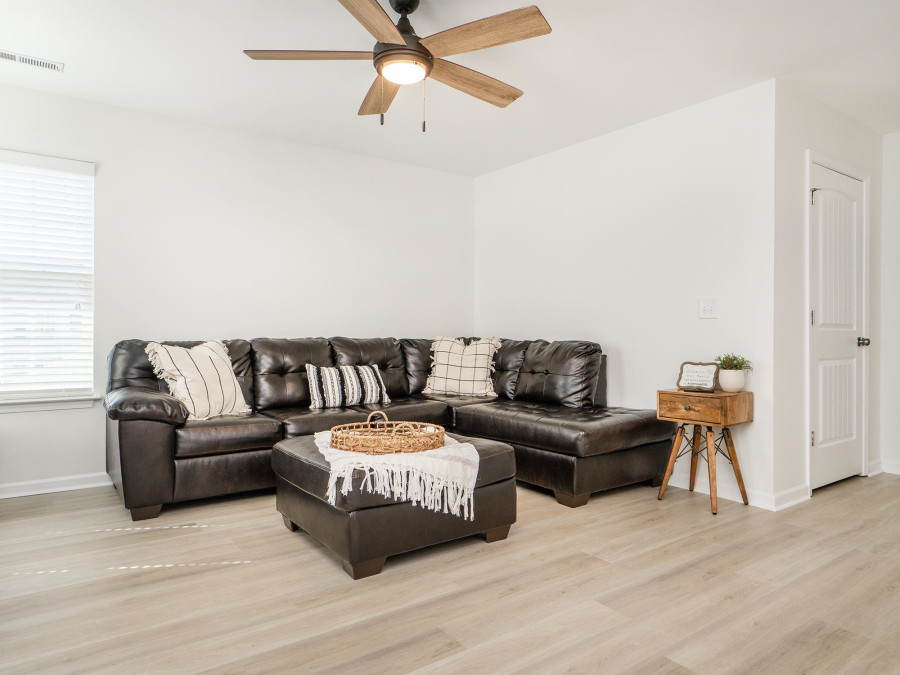 1915 Sinclair, Burlington, NC 27215 Raleigh Realty